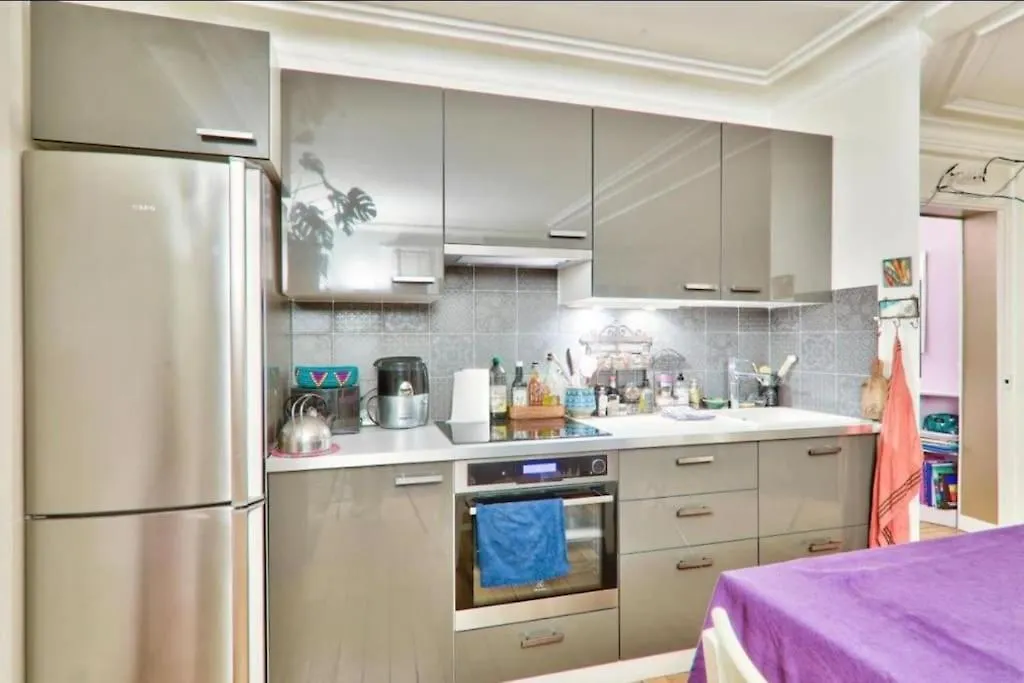 Bright Central Appartment For 3 With Balcony - Paris 11E Bastille Appartamento